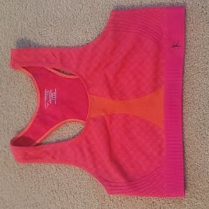 ☆ Danskin Now ☆ 34B Racerback Sports Bra